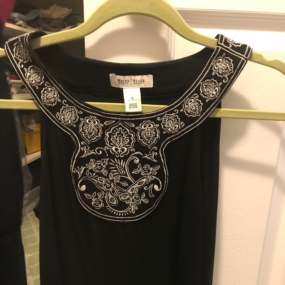 White House/Black Market Tank